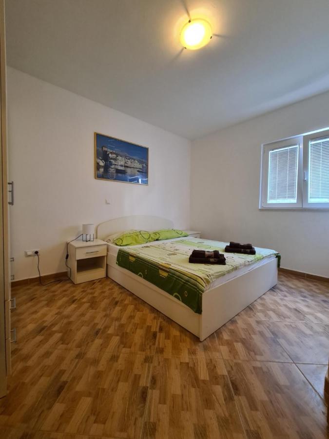 Apartments Mediteraneo Klek Bagian luar foto